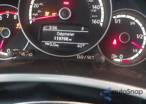 2013 Volkswagen Beetle 2.5L from USA, damaged, VIN 3VW5P7AT4DM823078